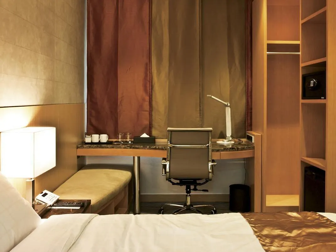 Stanford Hotel Seoul 4*,